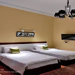 Grand Agor Hostel